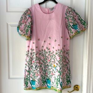 Pink dress with chinoiserie details. Puff sleeves, size L. Made by Olivia James